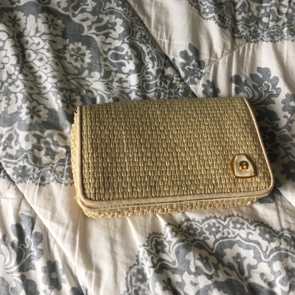 Vintage Etienne Aigner Straw Crossbody - Picture 2 of 4